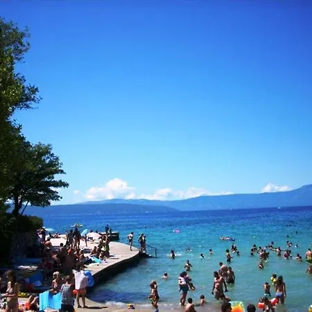 Apartment In With Seaview, Balcony, Air Condition, Wifi Malinska